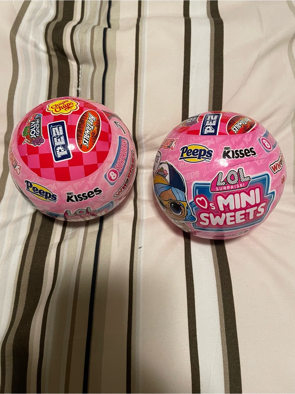 New 2 LOL Surprise Mini Sweets Dolls with 8 Surprises Pez Peeps Kisses Smarties